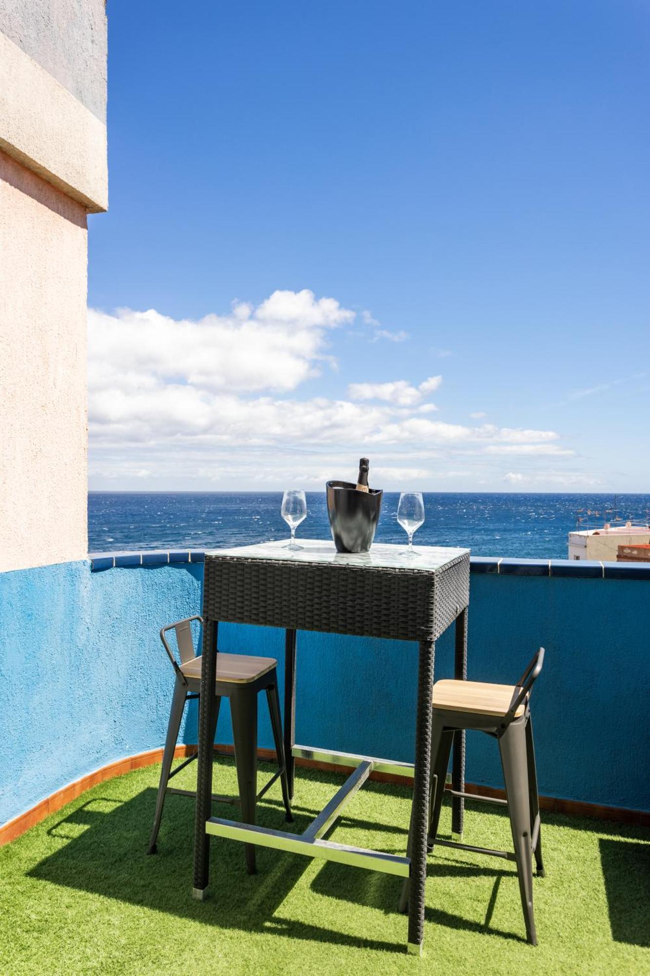 Caletillas Vista Mar Apartment *